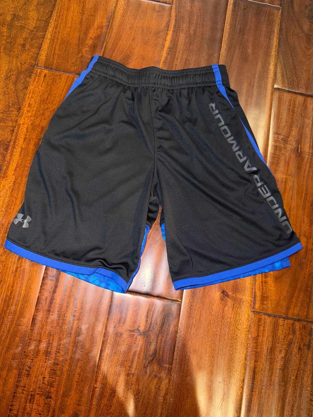 UA Athletic shorts - size Youth M